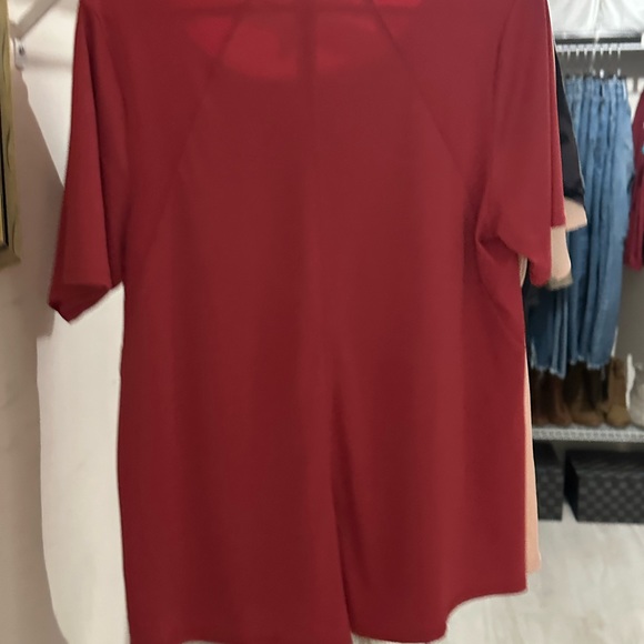 Under Armor athletic shirt size large - Picture 5 of 8